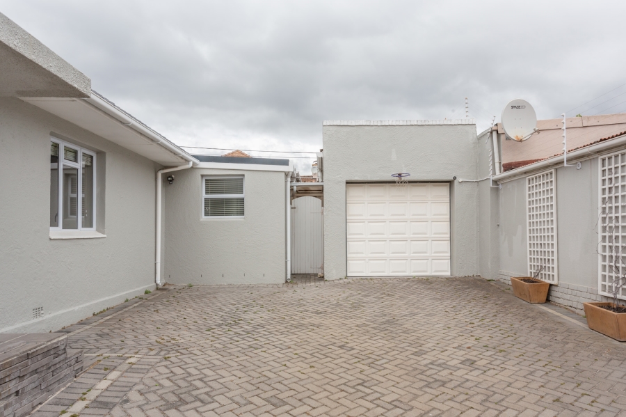 To Let 3 Bedroom Property for Rent in Plumstead Western Cape